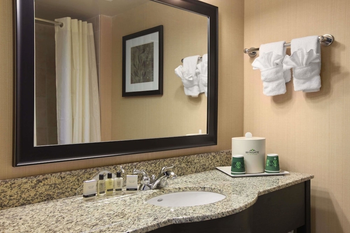 Imagen de la habitación del Hotel Wingate By Wyndham State Arena Raleigh/cary. Foto 7