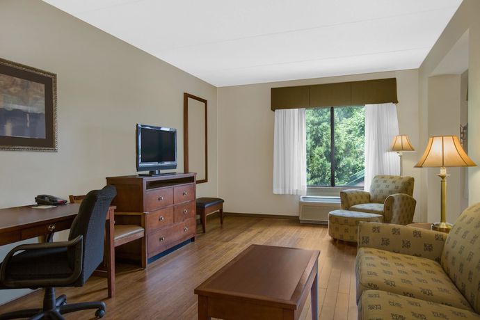 Imagen de la habitación del Hotel Wingate By Wyndham Tuscaloosa. Foto 12