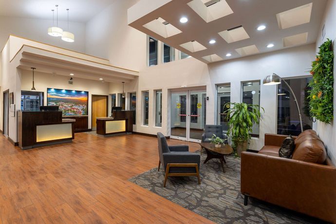 Imagen de los interiores del Hotel Wingate By Wyndham Valdosta/moody Afb. Foto 20
