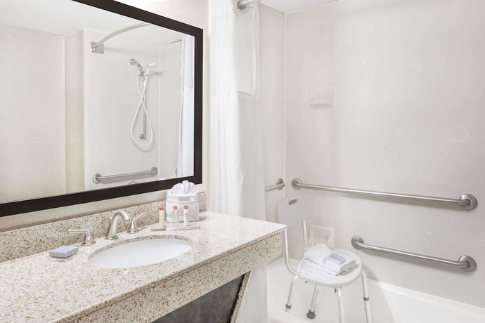Imagen de la habitación del Hotel Wingate By Wyndham - Wilmington. Foto 18
