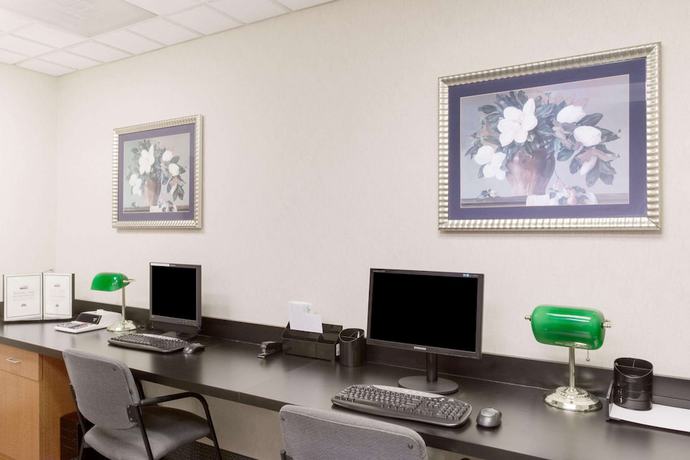 Imagen de los interiores del Hotel Wingate by Wyndham Bridgeport/Clarksburg. Foto 13