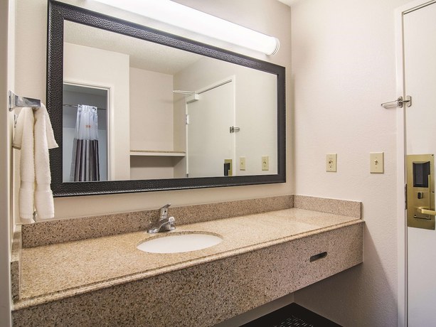 Imagen de la habitación del Hotel Wingate by Wyndham Brunswick GA / I-95. Foto 9