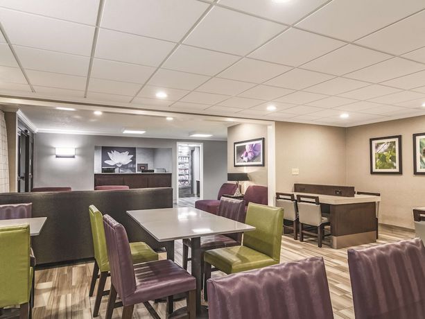 Imagen de los interiores del Hotel Wingate by Wyndham Brunswick GA / I-95. Foto 16