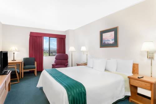 Imagen de la habitación del Hotel Wingate by Wyndham Butte City Center I-15/I-90. Foto 15