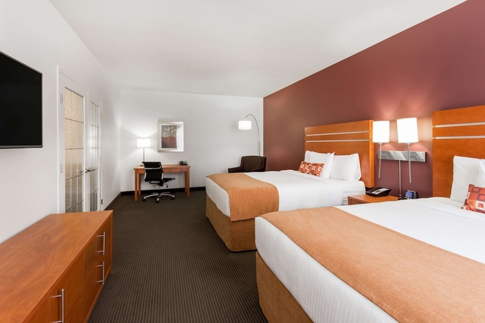 Imagen de la habitación del Hotel Wingate by Wyndham Calgary South. Foto 6