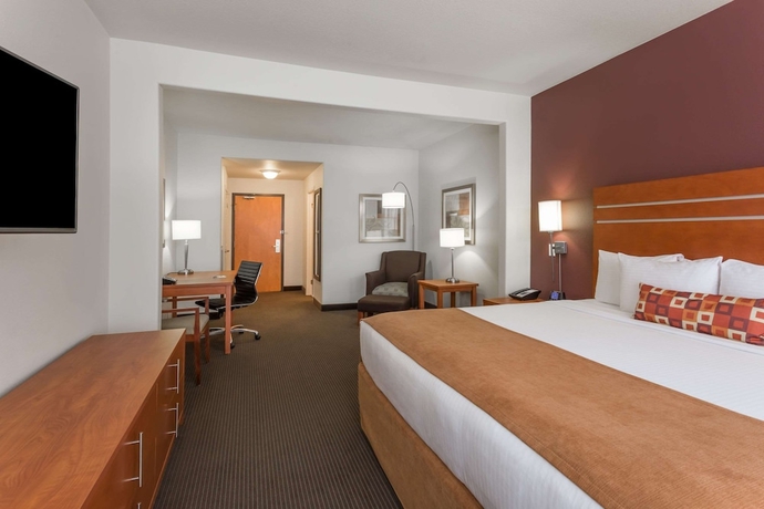 Imagen de la habitación del Hotel Wingate by Wyndham Calgary South. Foto 8