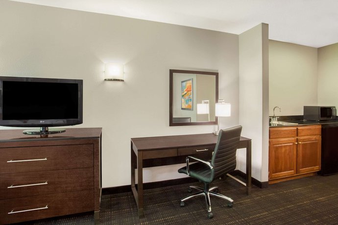 Imagen de la habitación del Hotel Wingate by Wyndham Columbia. Foto 3