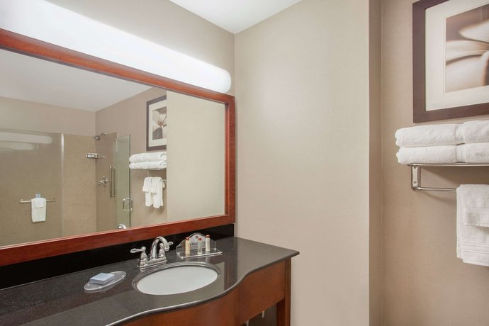Imagen de la habitación del Hotel Wingate by Wyndham Columbia. Foto 15