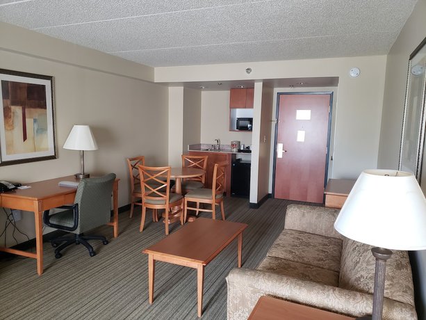 Imagen de la habitación del Hotel Wingate by Wyndham Coon Rapids. Foto 5