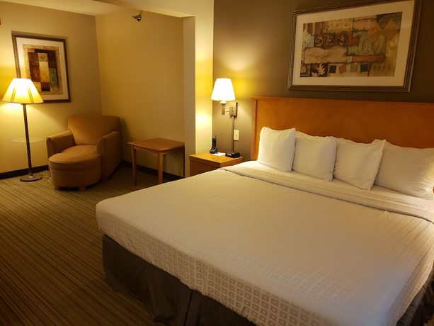 Imagen de la habitación del Hotel Wingate by Wyndham Coon Rapids. Foto 6