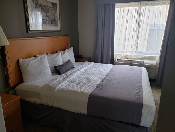 Imagen de la habitación del Hotel Wingate by Wyndham Coon Rapids. Foto 8