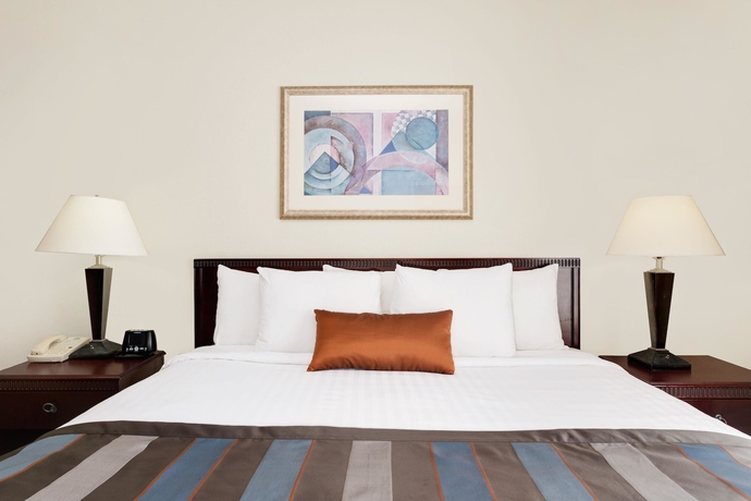 Imagen de la habitación del Hotel Wingate by Wyndham Destin. Foto 6