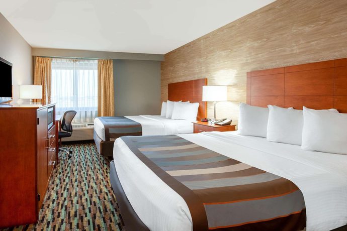 Imagen de la habitación del Hotel Wingate by Wyndham Detroit Metro Airport. Foto 8