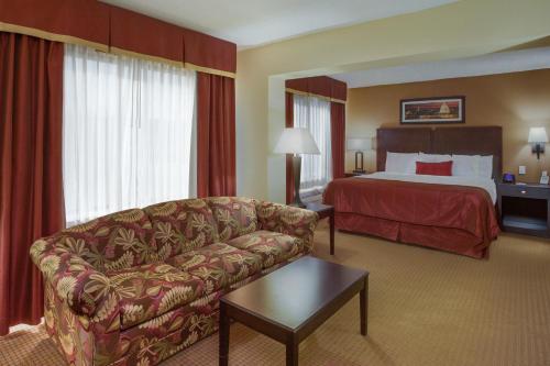 Imagen de la habitación del Hotel Wingate by Wyndham - Dulles International. Foto 7