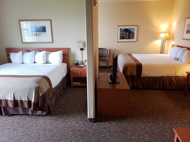 Imagen de la habitación del Hotel Wingate by Wyndham Edmonton West. Foto 5