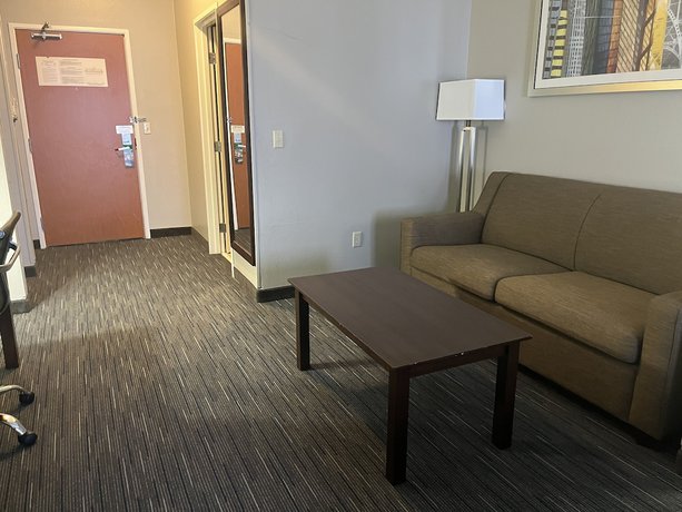 Imagen de la habitación del Hotel Wingate by Wyndham Great Falls. Foto 3