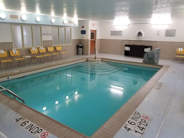 Imagen de la piscina del Hotel Wingate by Wyndham Great Falls. Foto 20