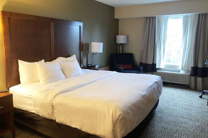 Imagen de la habitación del Hotel Wingate by Wyndham Grove City. Foto 1