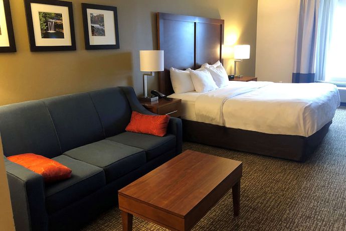 Imagen de la habitación del Hotel Wingate by Wyndham Grove City. Foto 9