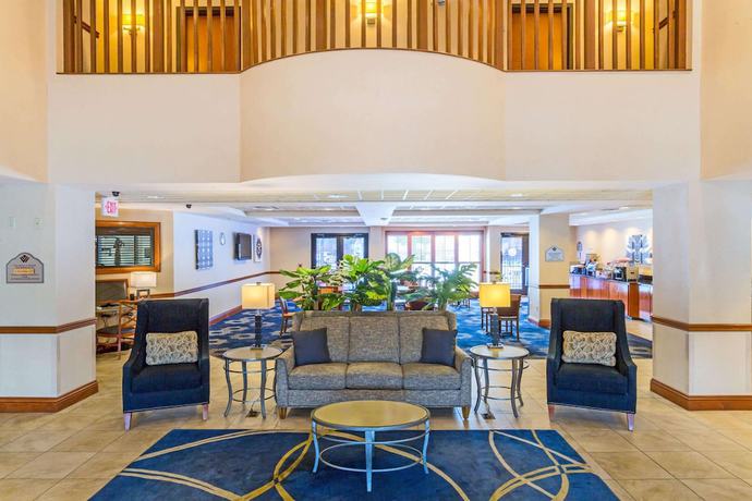 Imagen de los interiores del Hotel Wingate by Wyndham Houma La. Foto 15