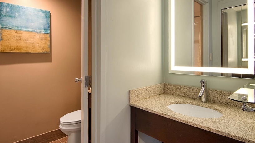 Imagen de la habitación del Hotel Wingate by Wyndham Kill Devil Hills Nc. Foto 8
