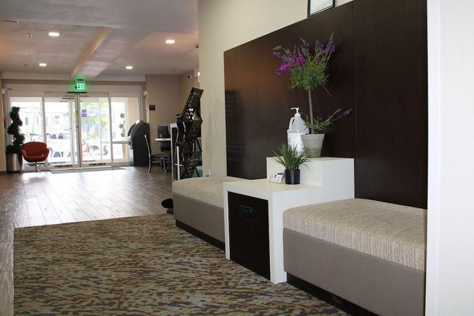 Imagen de los interiores del Hotel Wingate by Wyndham Kings Bay Naval Base. Foto 20