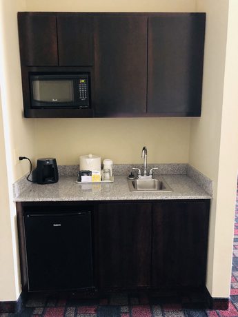 Imagen de la habitación del Hotel Wingate by Wyndham Lake Charles Casino Area. Foto 11