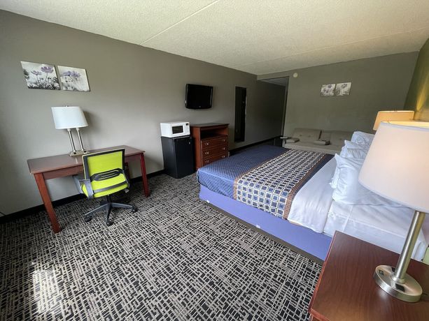 Imagen de la habitación del Hotel Wingate by Wyndham Lake George. Foto 4