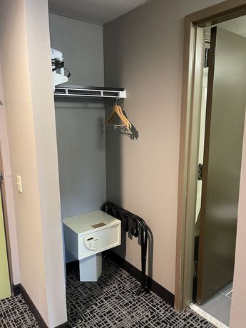 Imagen de la habitación del Hotel Wingate by Wyndham Lake George. Foto 10
