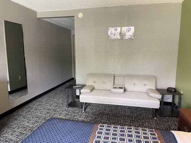 Imagen de la habitación del Hotel Wingate by Wyndham Lake George. Foto 14