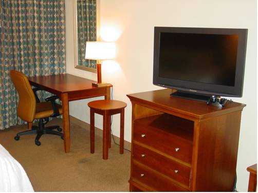 Imagen de la habitación del Hotel Wingate by Wyndham Lincoln Airport East I-80. Foto 6