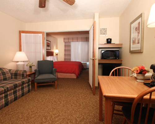 Imagen de la habitación del Hotel Wingate by Wyndham Lincoln Airport East I-80. Foto 9