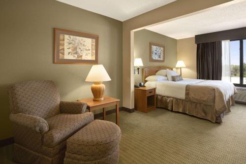 Imagen de la habitación del Hotel Wingate by Wyndham Little Rock. Foto 4