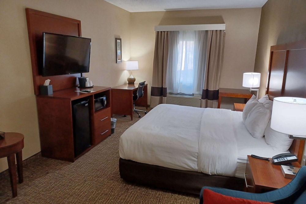 Imagen de la habitación del Hotel Wingate by Wyndham Pittsburgh/New Stanton. Foto 3