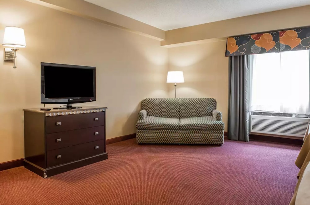Imagen de la habitación del Hotel Wingate by Wyndham Pittsburgh/New Stanton. Foto 19