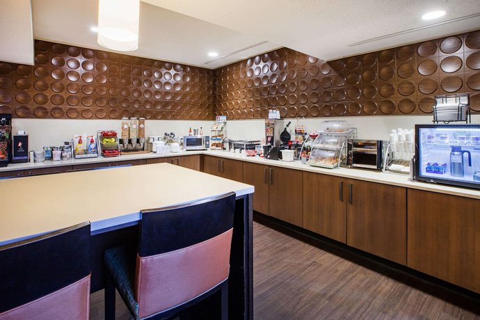 Imagen general del Hotel Wingate by Wyndham Roseville/Detroit. Foto 1