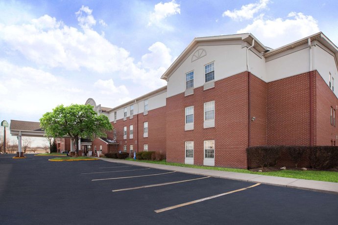 Imagen general del Hotel Wingate by Wyndham Roseville/Detroit. Foto 2