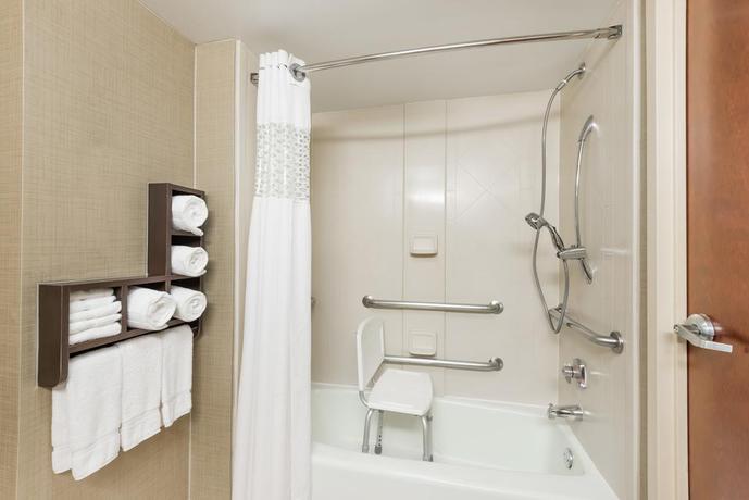 Imagen de la habitación del Hotel Wingate by Wyndham Springfield. Foto 11