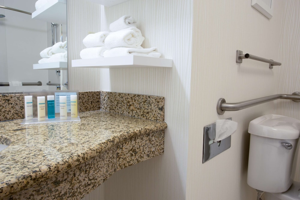 Imagen de la habitación del Hotel Wingate by Wyndham St Louis Airport. Foto 11