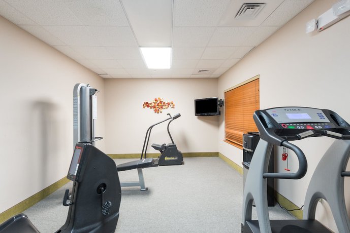 Imagen de los interiores del Hotel Wingate by Wyndham Sulphur Near Lake Charles. Foto 10