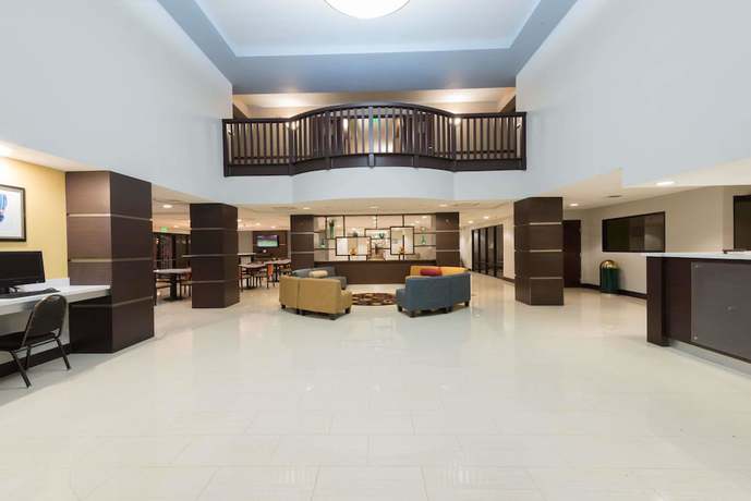 Imagen de los interiores del Hotel Wingate by Wyndham Sulphur Near Lake Charles. Foto 12