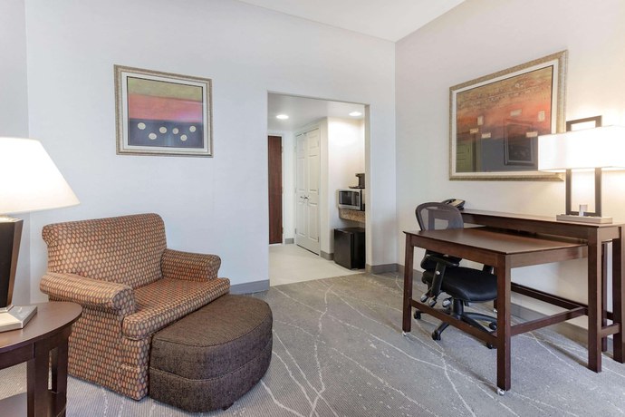 Imagen de la habitación del Hotel Wingate by Wyndham Tinley Park. Foto 4