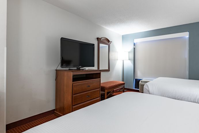 Imagen de la habitación del Hotel Wingate by Wyndham Vienna/Parkersburg/Marietta. Foto 14