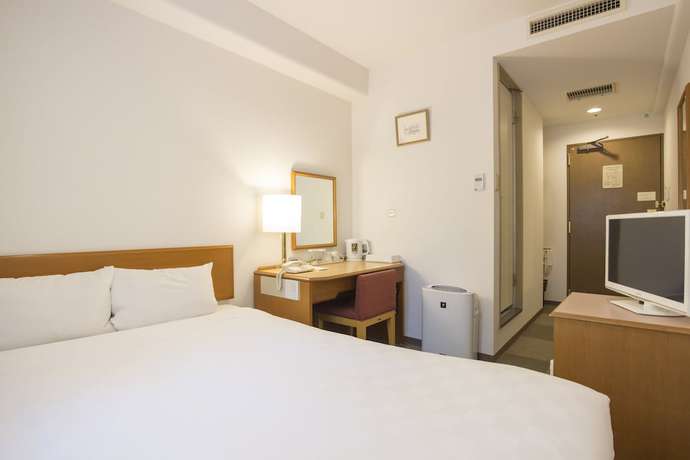 Imagen de la habitación del Hotel Wingport. Foto 10