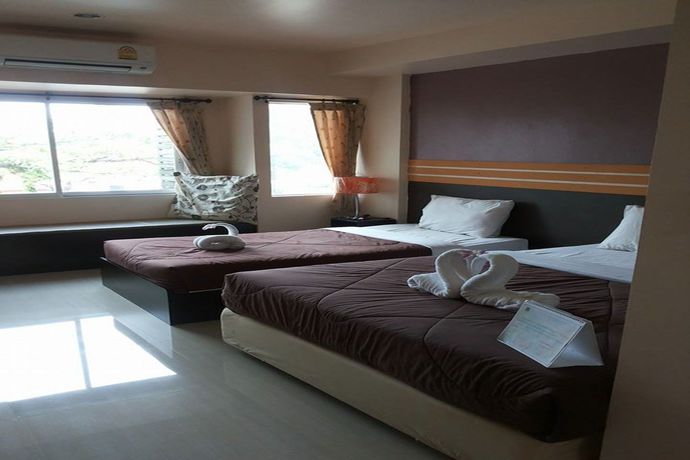 Imagen de los exteriores del Hotel Winhouse. Foto 14