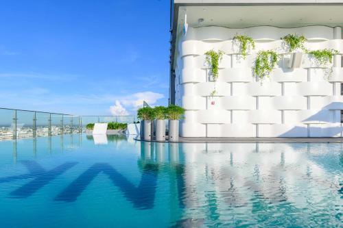 Imagen general del Hotel Wink Can Tho - 24hrs stay & Rooftop Pool Bar. Foto 2