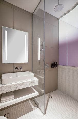 Imagen de la habitación del Hotel Wink Danang Riverside. Foto 6