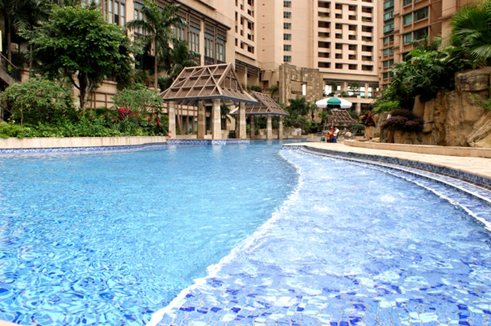 Imagen de la piscina del Hotel Winland 800. Foto 8