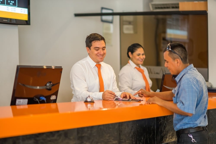 Imagen de los interiores del Hotel Winmeier and Casino. Foto 16