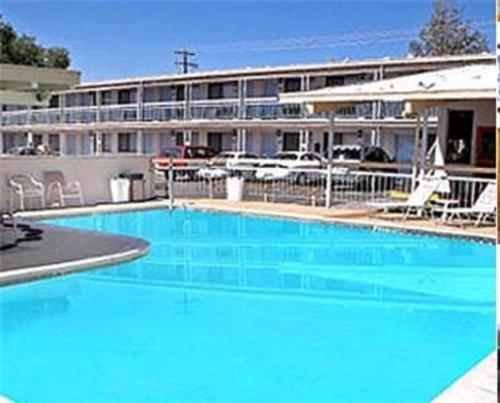 Imagen general del Hotel Winnemucca Holiday Motel. Foto 2